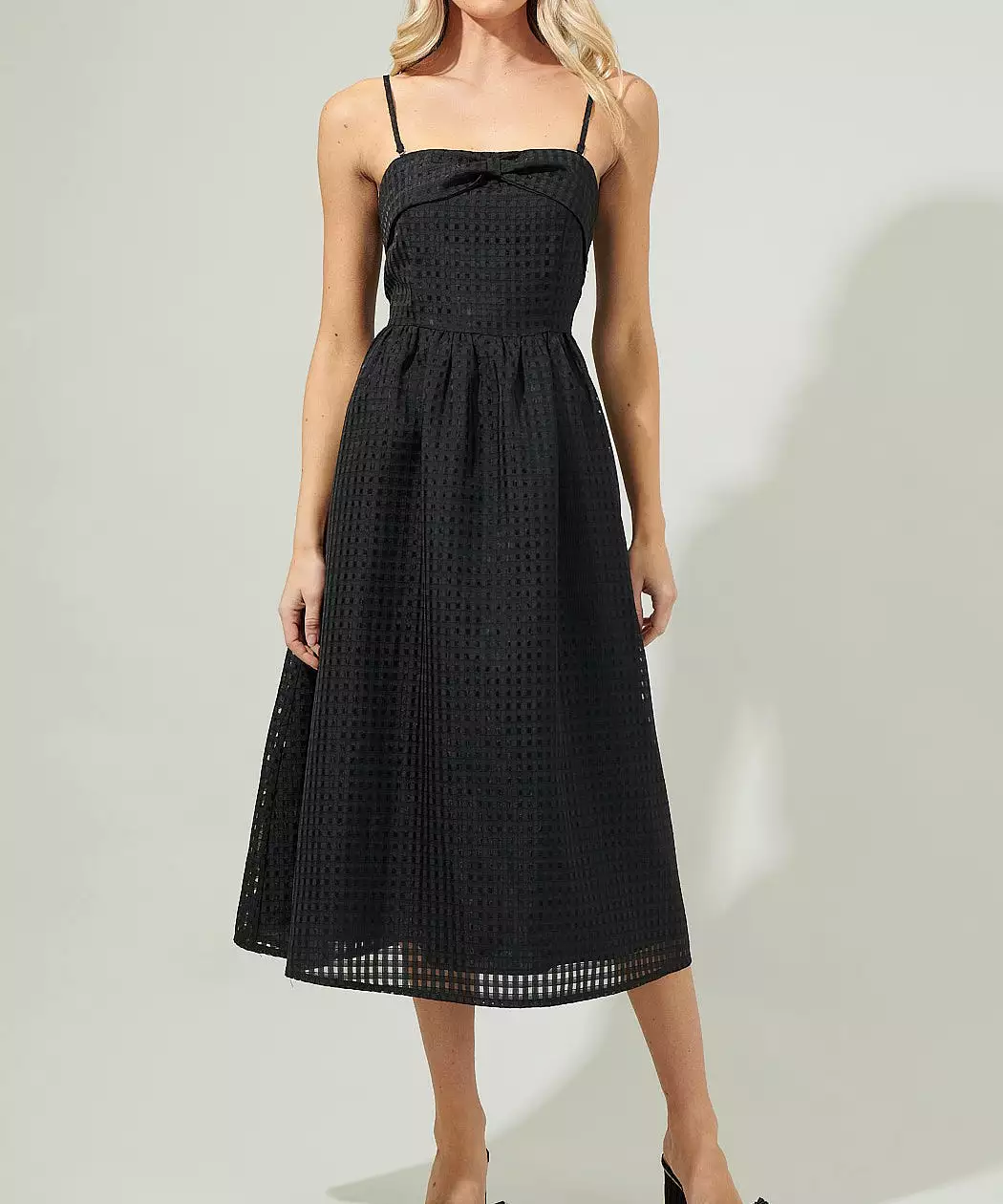 Cary Chest Bow Midi Dress - Black