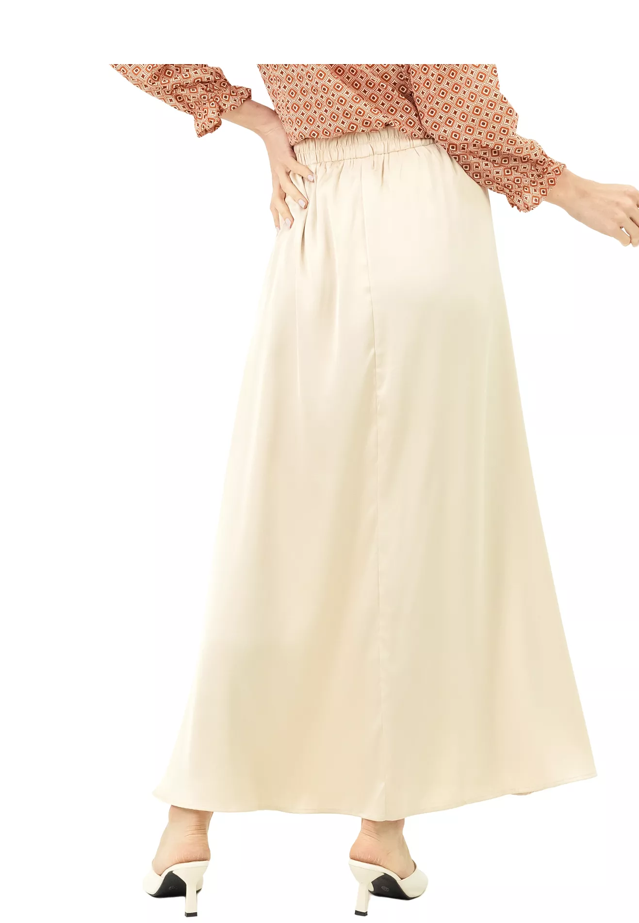 DAISY By VOIR Flowy Satin Maxi Skirt