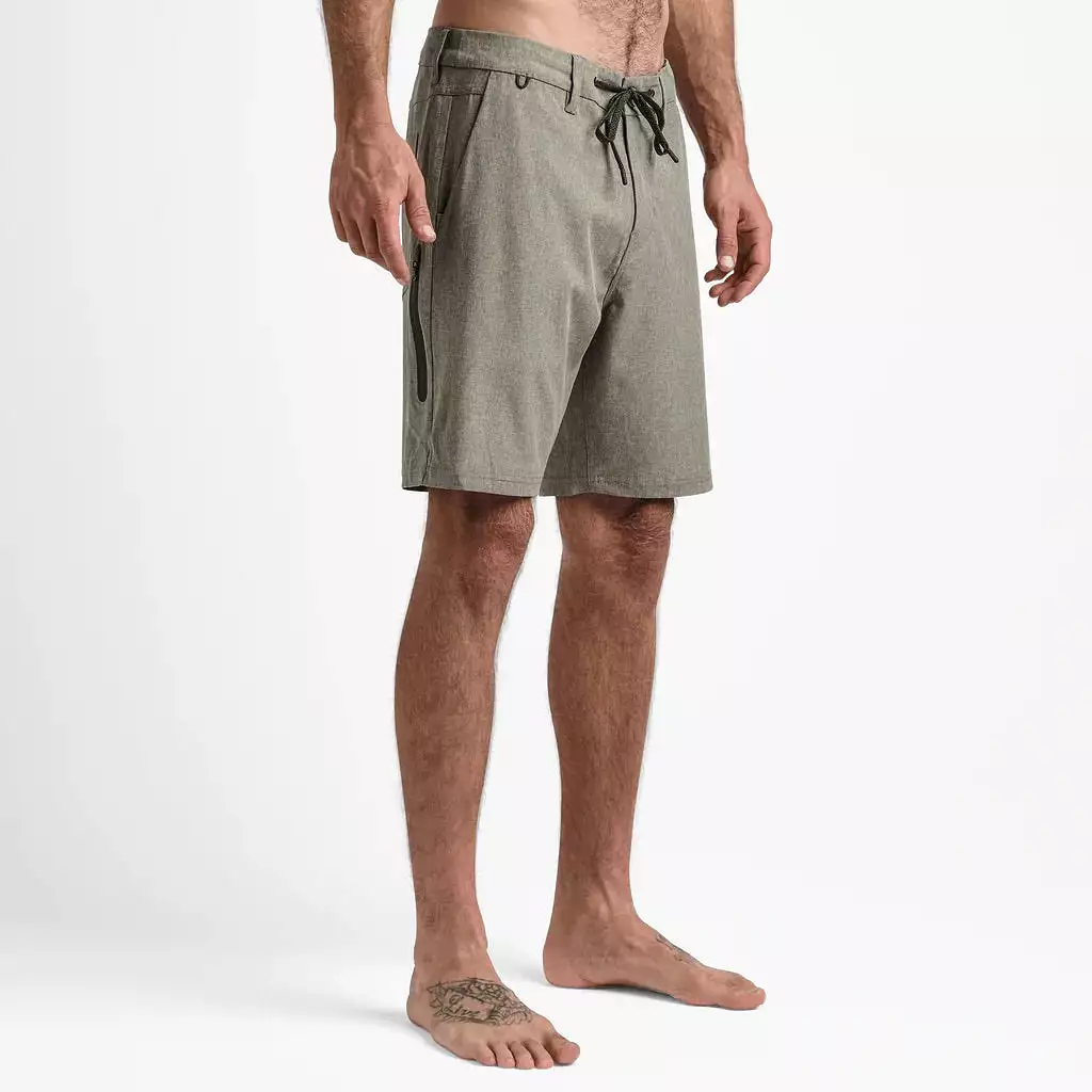 Explorer 2.0 Hybrid Shorts 19