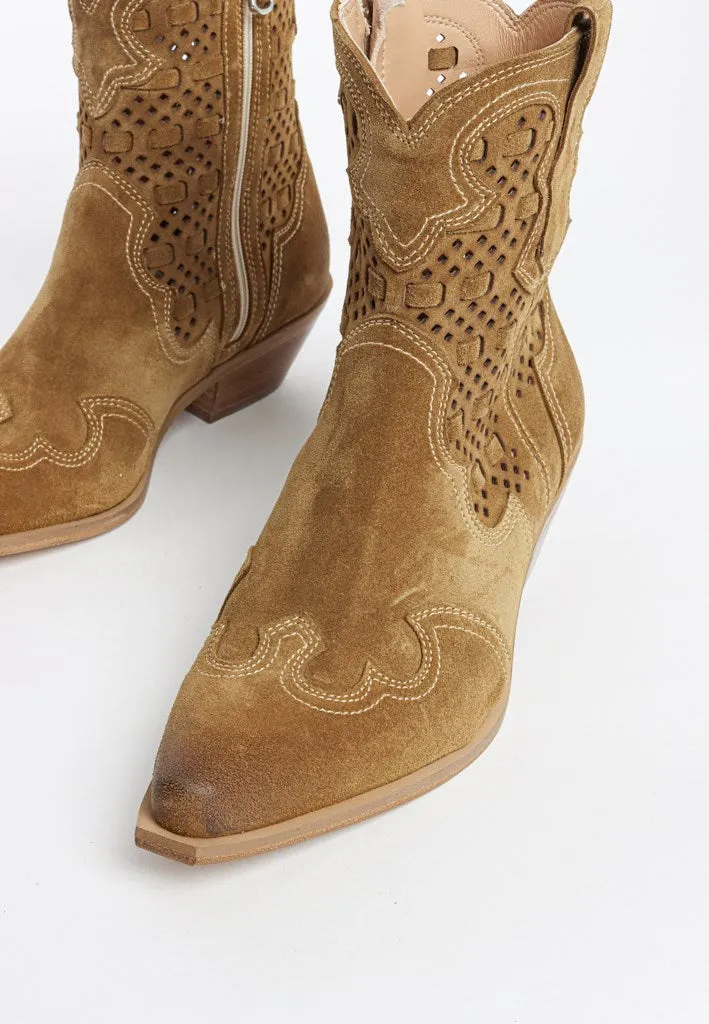 Filuca Suede Western Ankle Boot Cognac