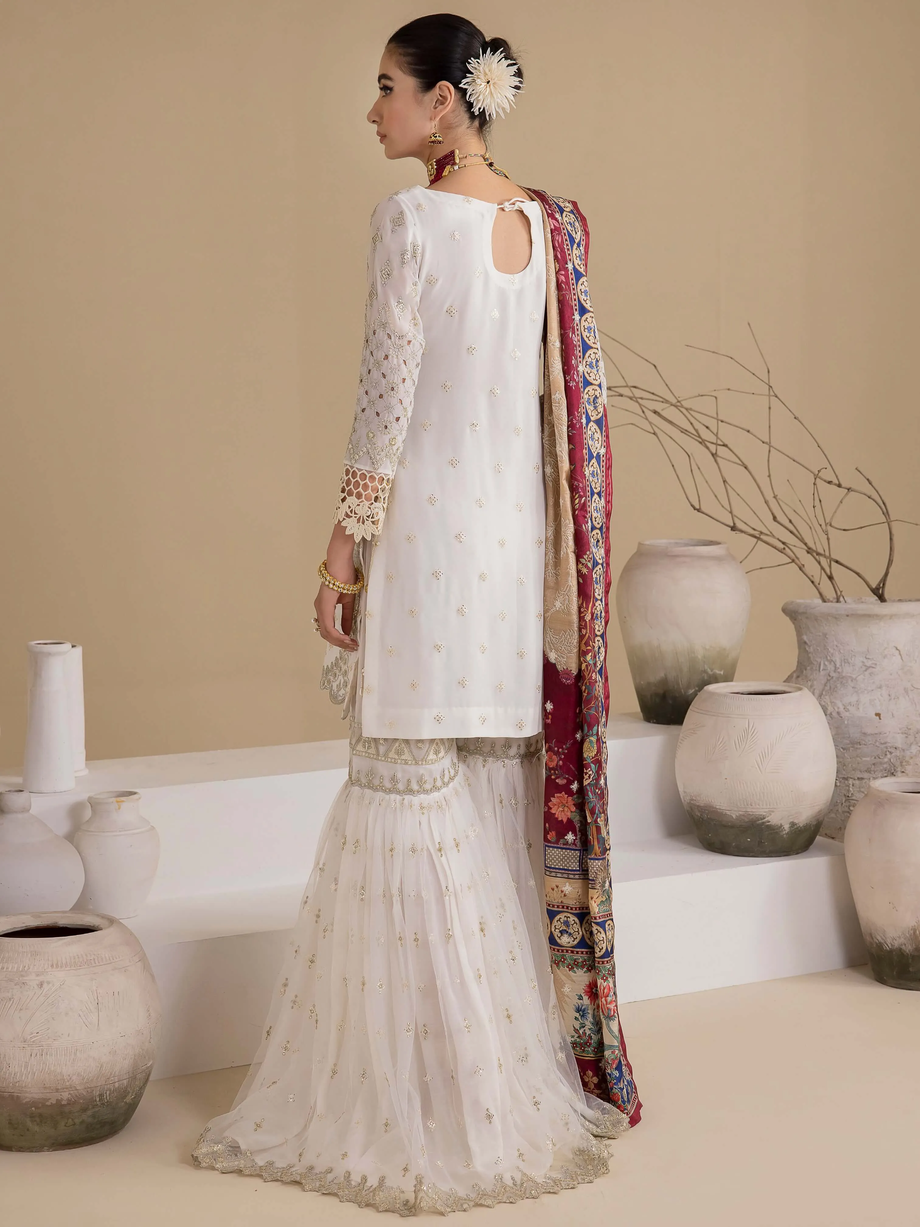 IZNIK Chinon Vol-03 Embroidered Chiffon Unstitched 3Pc Suit CC-24 Bianca