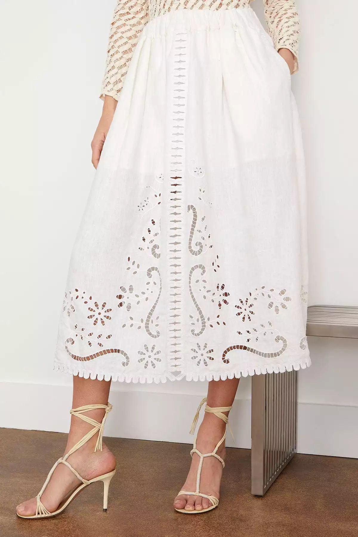 Liat Embroidery Skirt in White