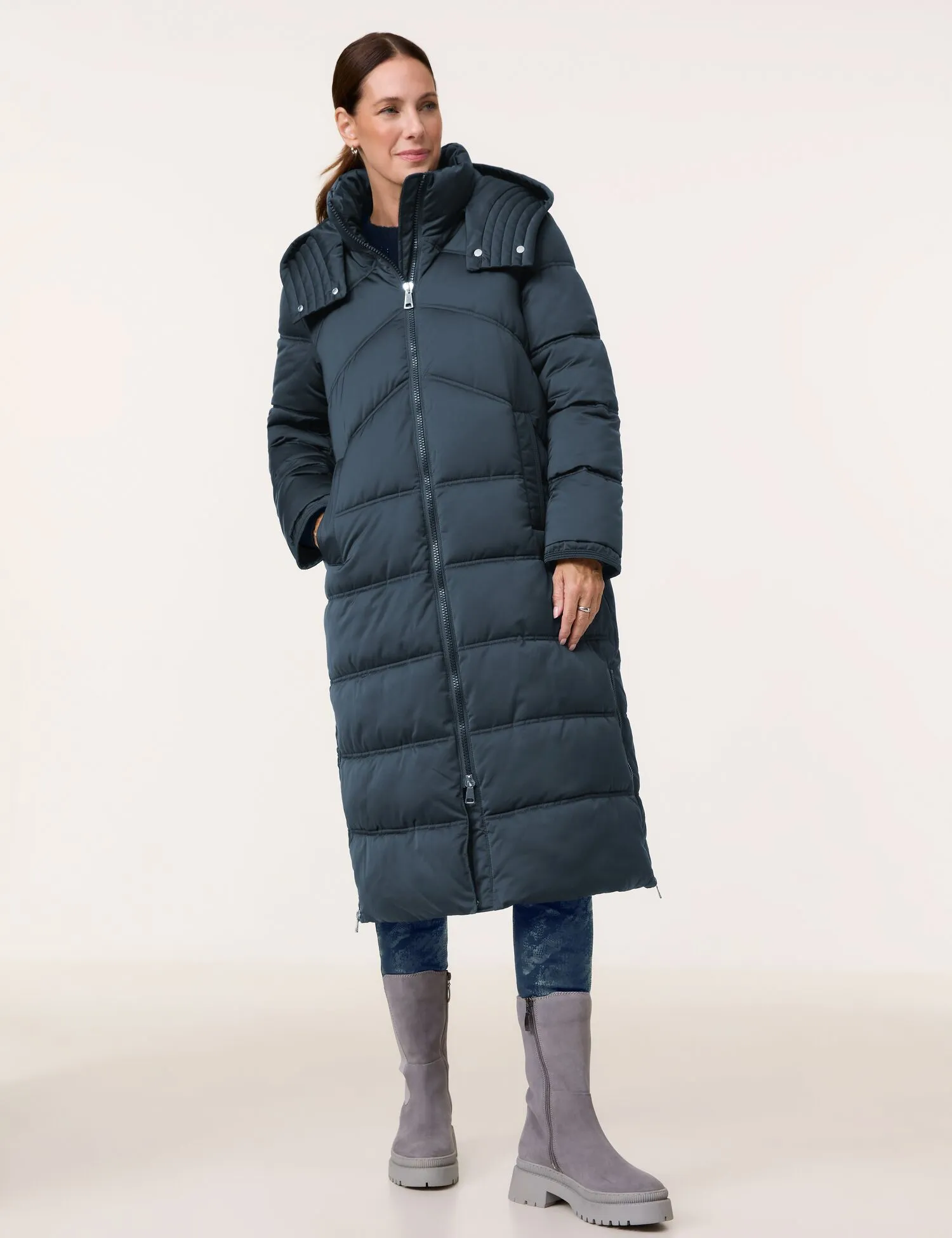 Long quilted coat with side slits