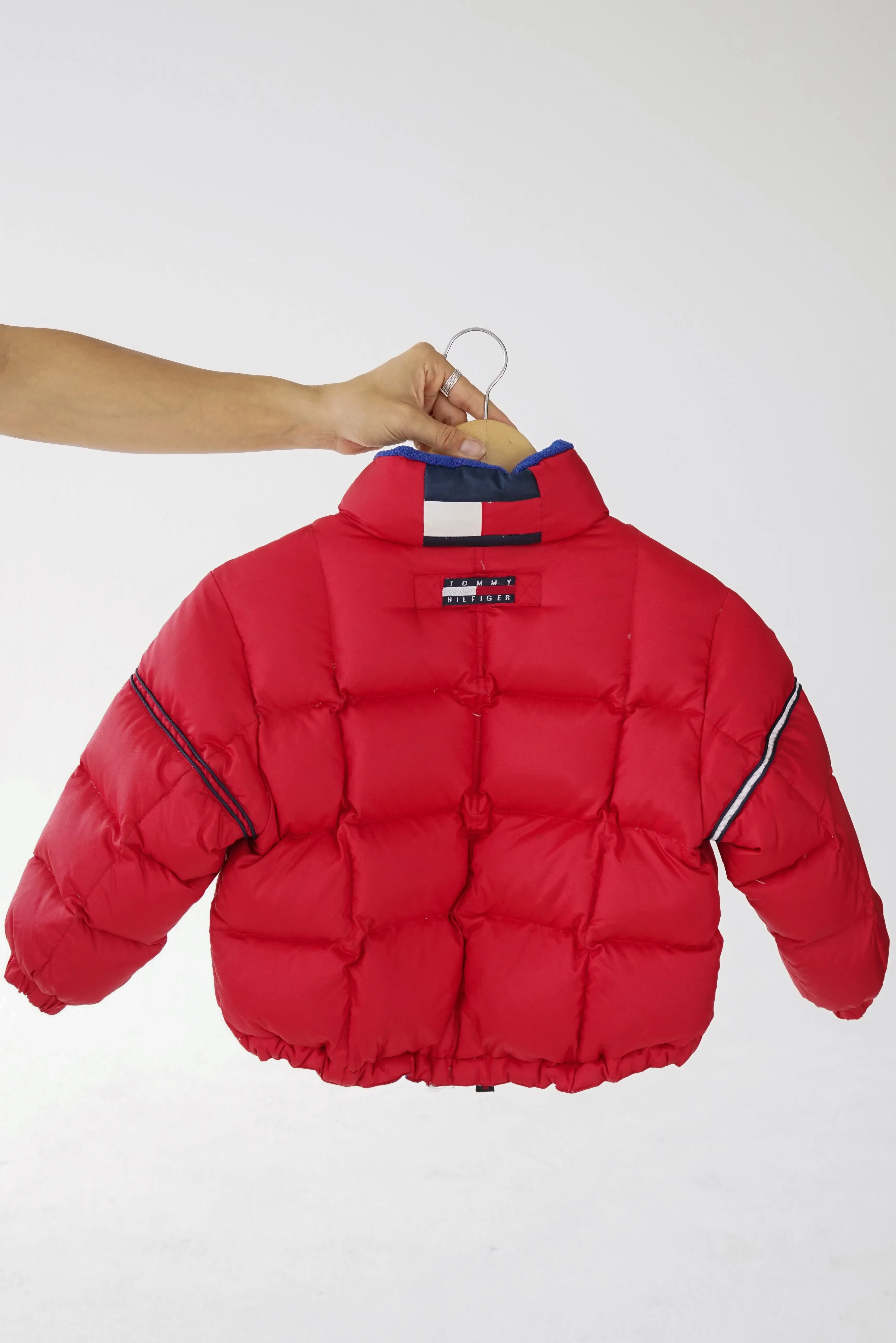 Manteau puffer Tommy Hilfiger rouge pour enfant taille 4 ans