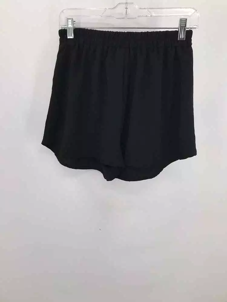 Pre-Owned Meet me in santorini Black Size Medium Basic Shorts