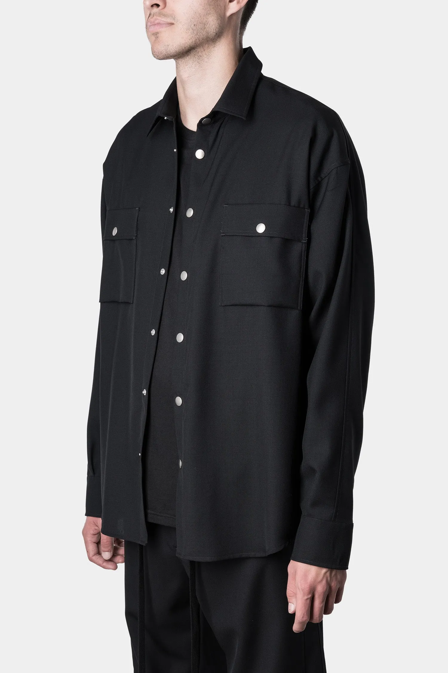 Snap button wool shirt