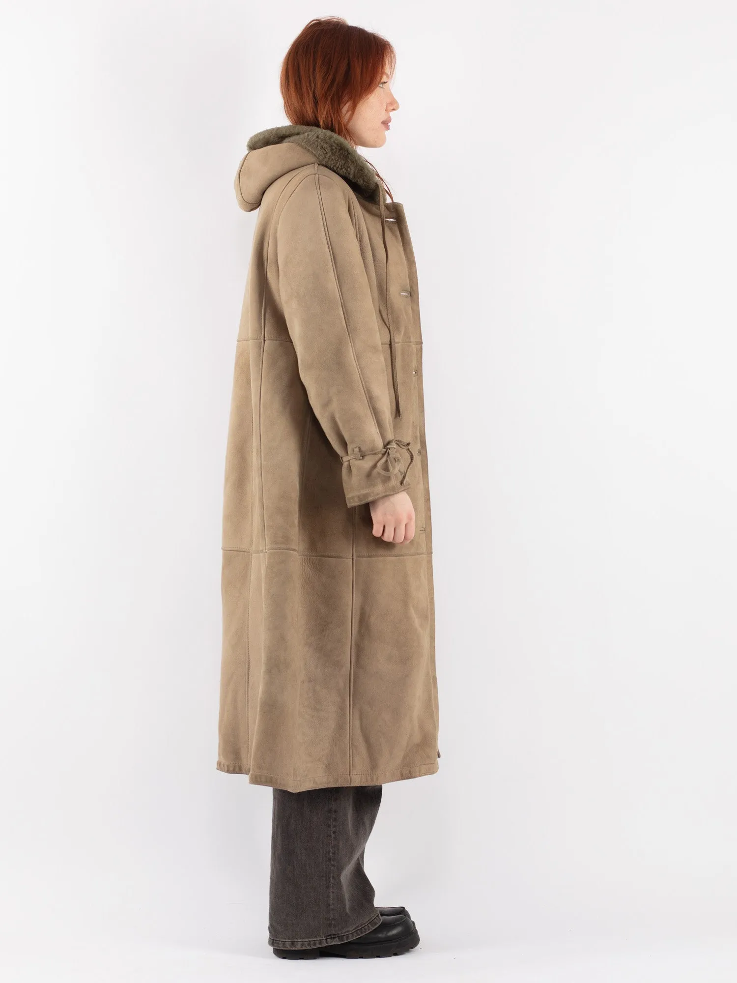 Vintage 70's Women Hooded Sheepskin Long Coat in Beige