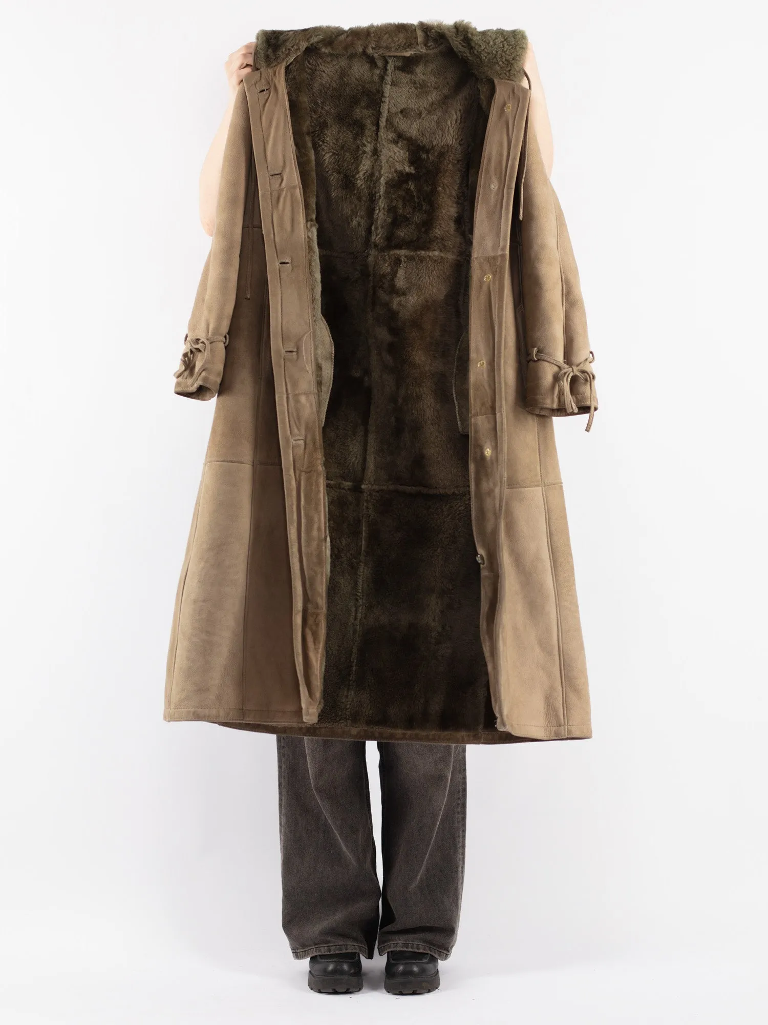 Vintage 70's Women Hooded Sheepskin Long Coat in Beige