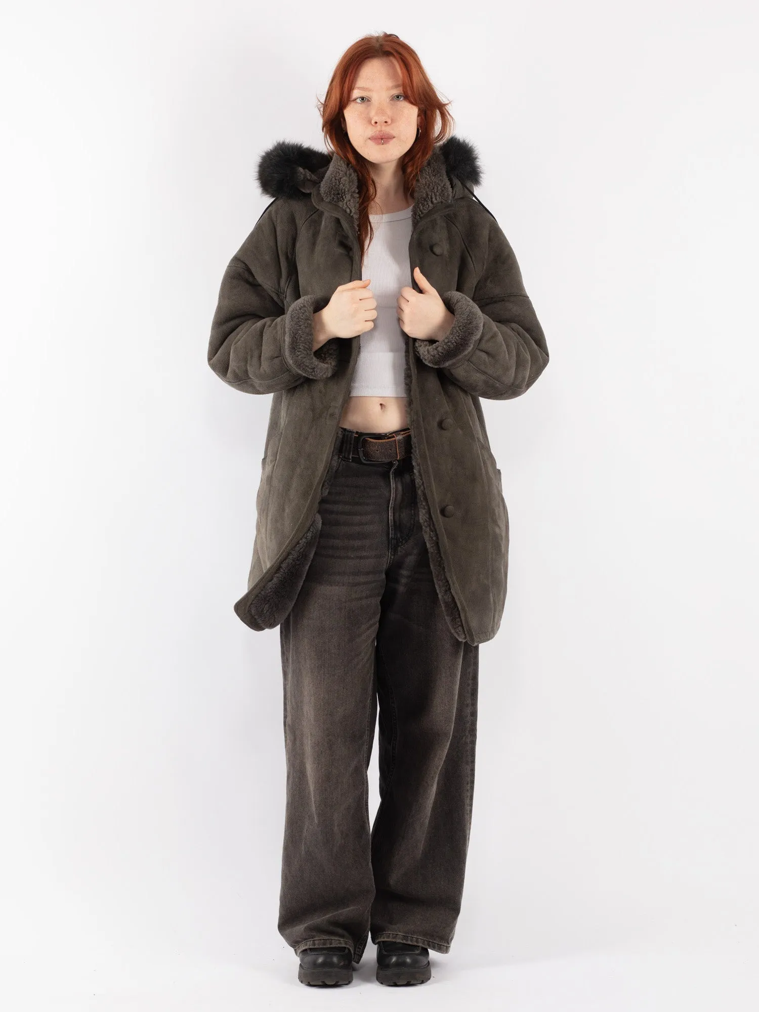 Vintage 80's Women Hooded Sheepskin Coat in Gray