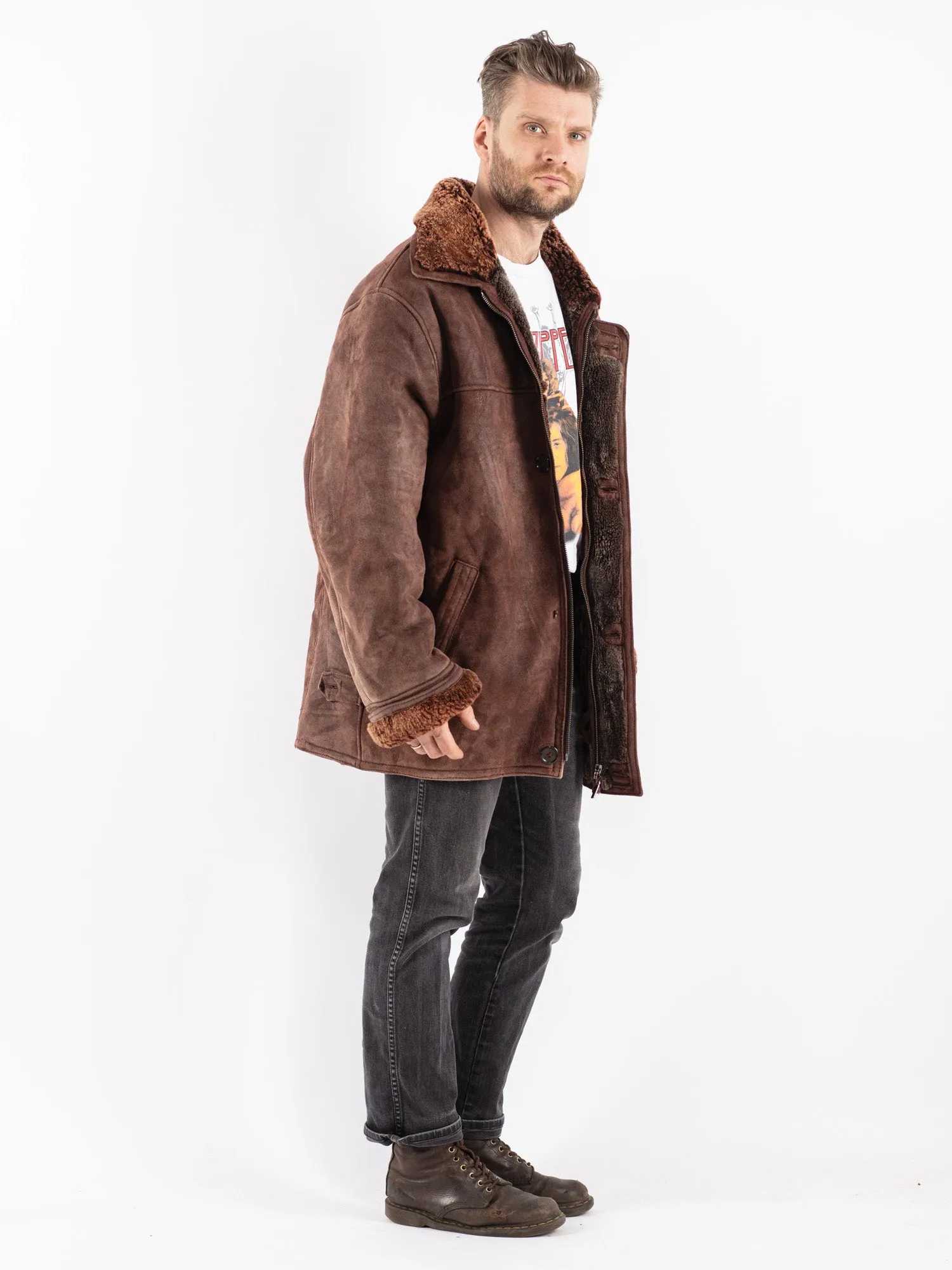 Vintage 90's Men Oversized Sheepskin Coat in Brown