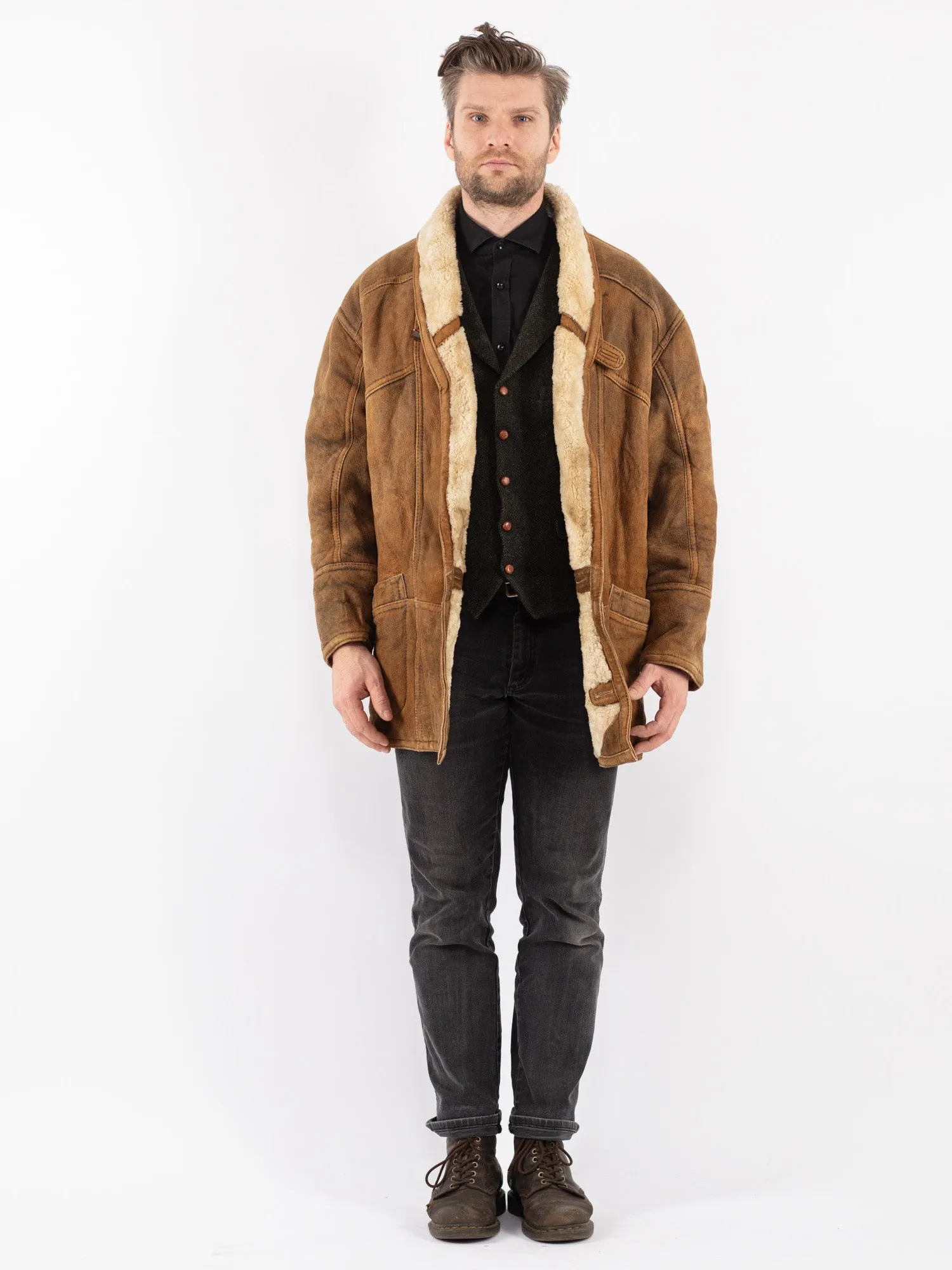 Vintage 90's Men Sheepskin Coat in Brown