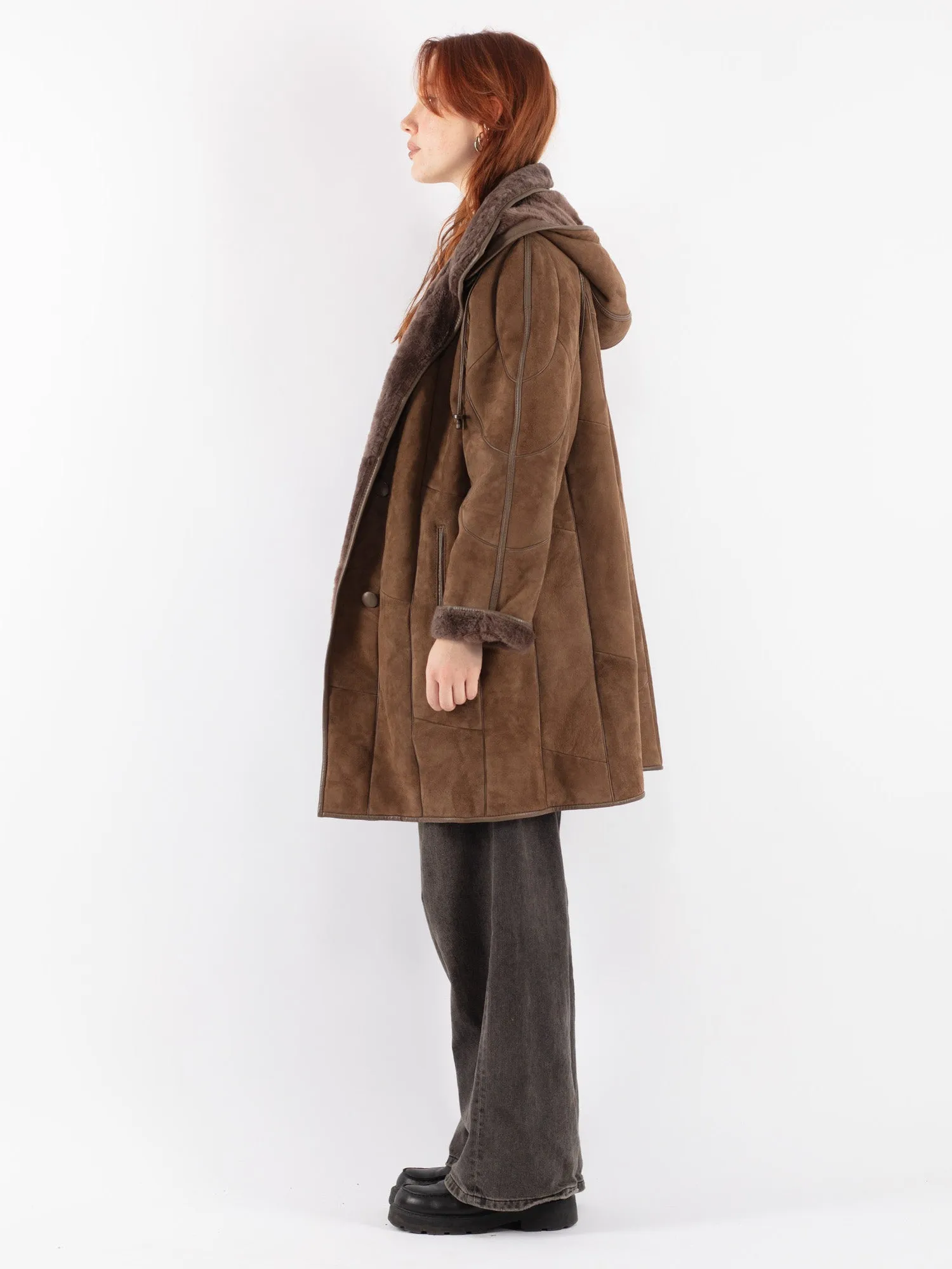 Vintage 90's Women Hooded Sheepskin Coat in Brown