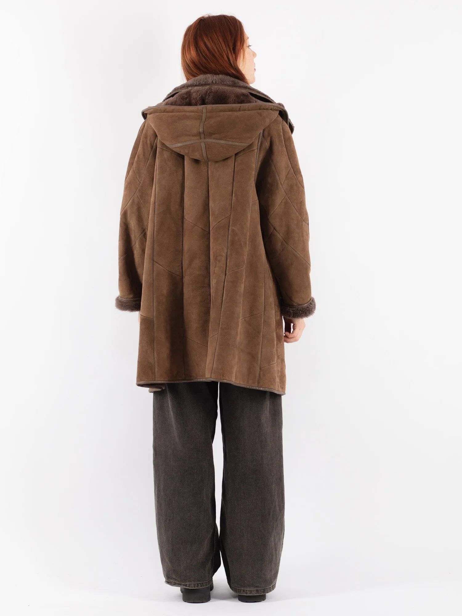 Vintage 90's Women Hooded Sheepskin Coat in Brown