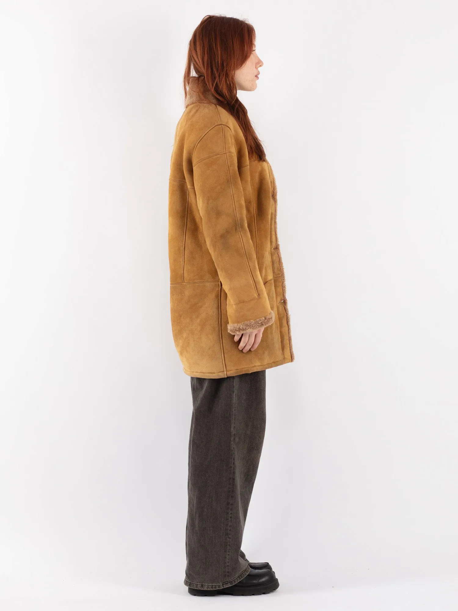 Vintage 90's Women Sheepskin Coat in Beige