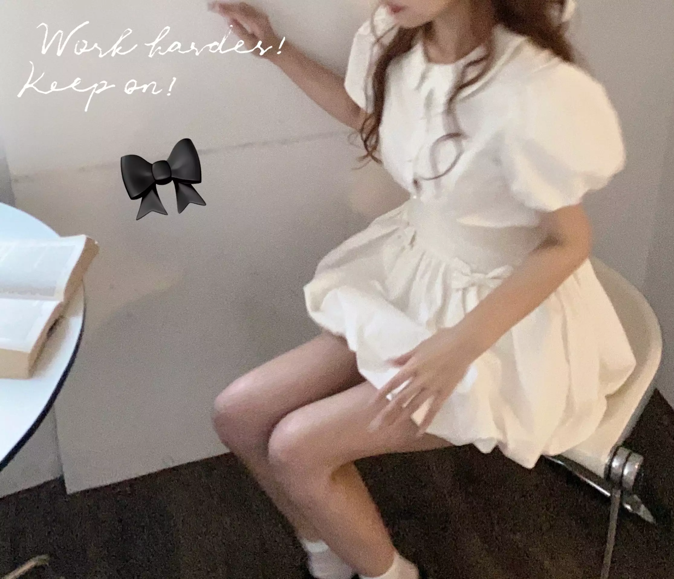 white cloud high waist mini skirt / dolly collar t-shirt blouse