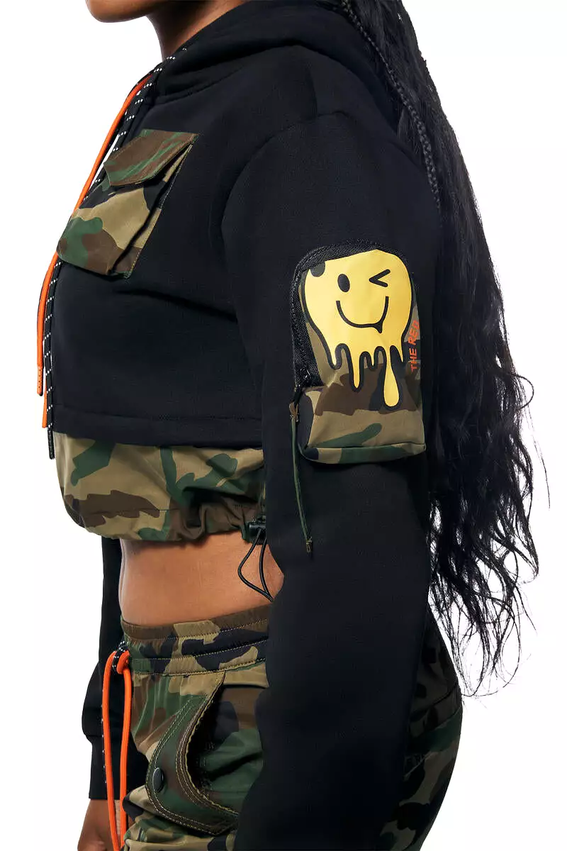 Women's Camo Trim Crop Hoodie