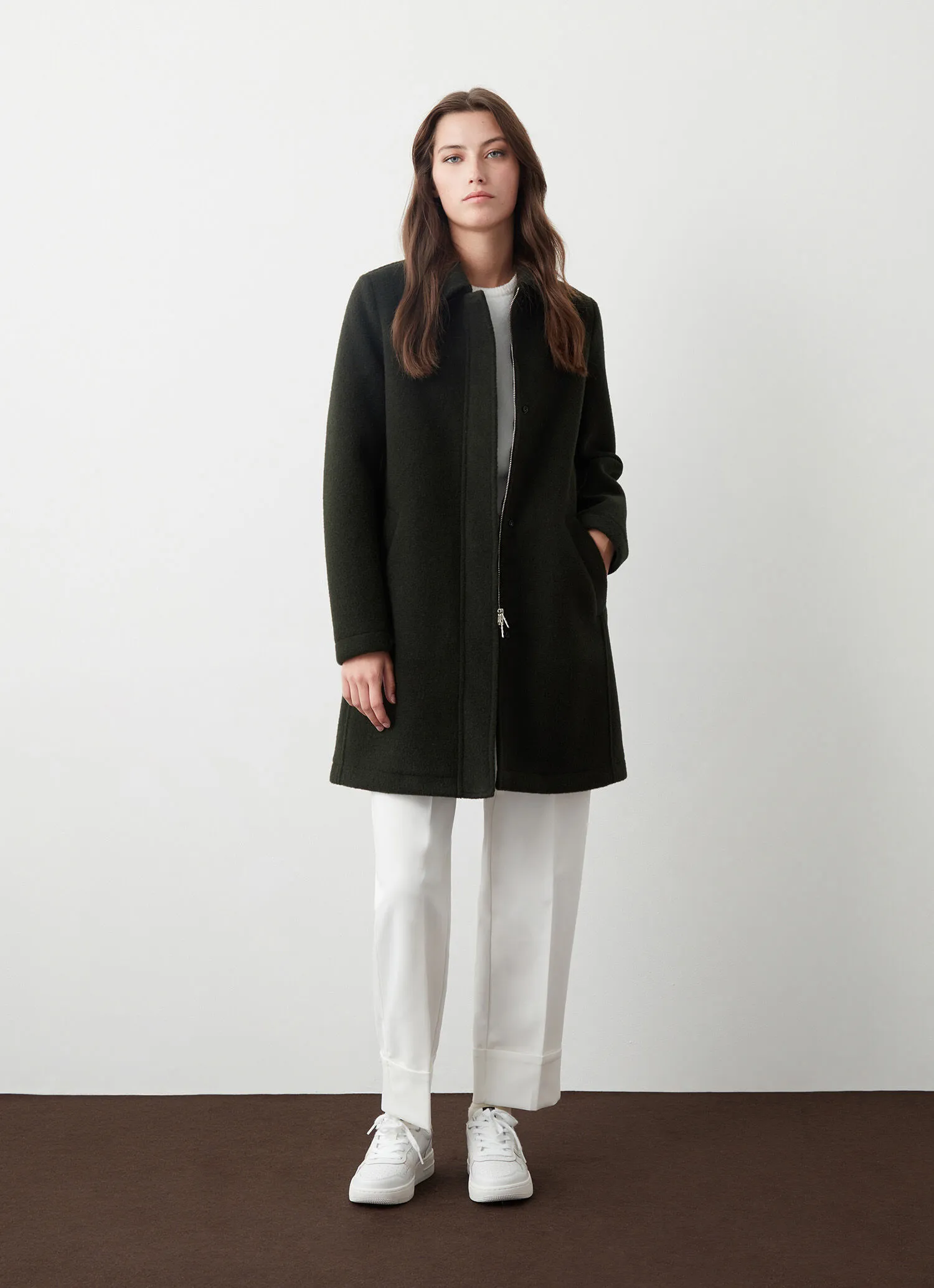 Wool baize coat with zip-